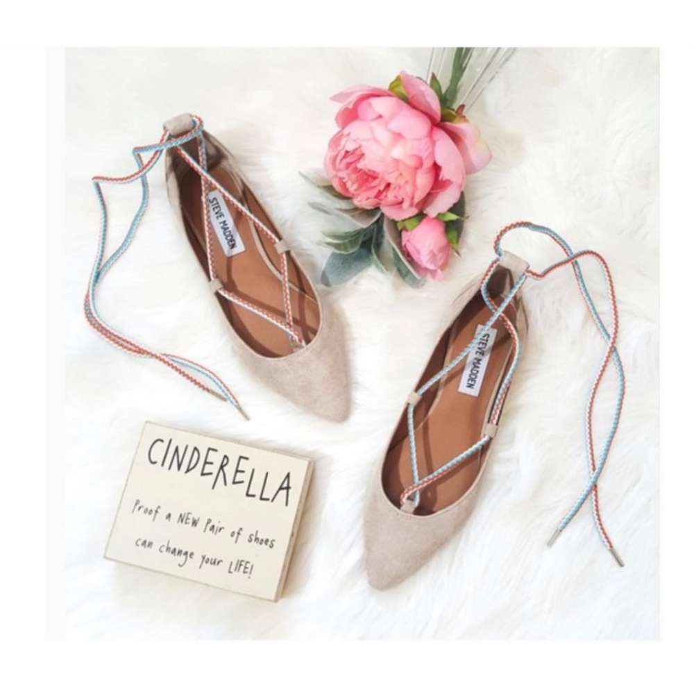 Steve Madden Tan, Orange, and Blue Point Flats